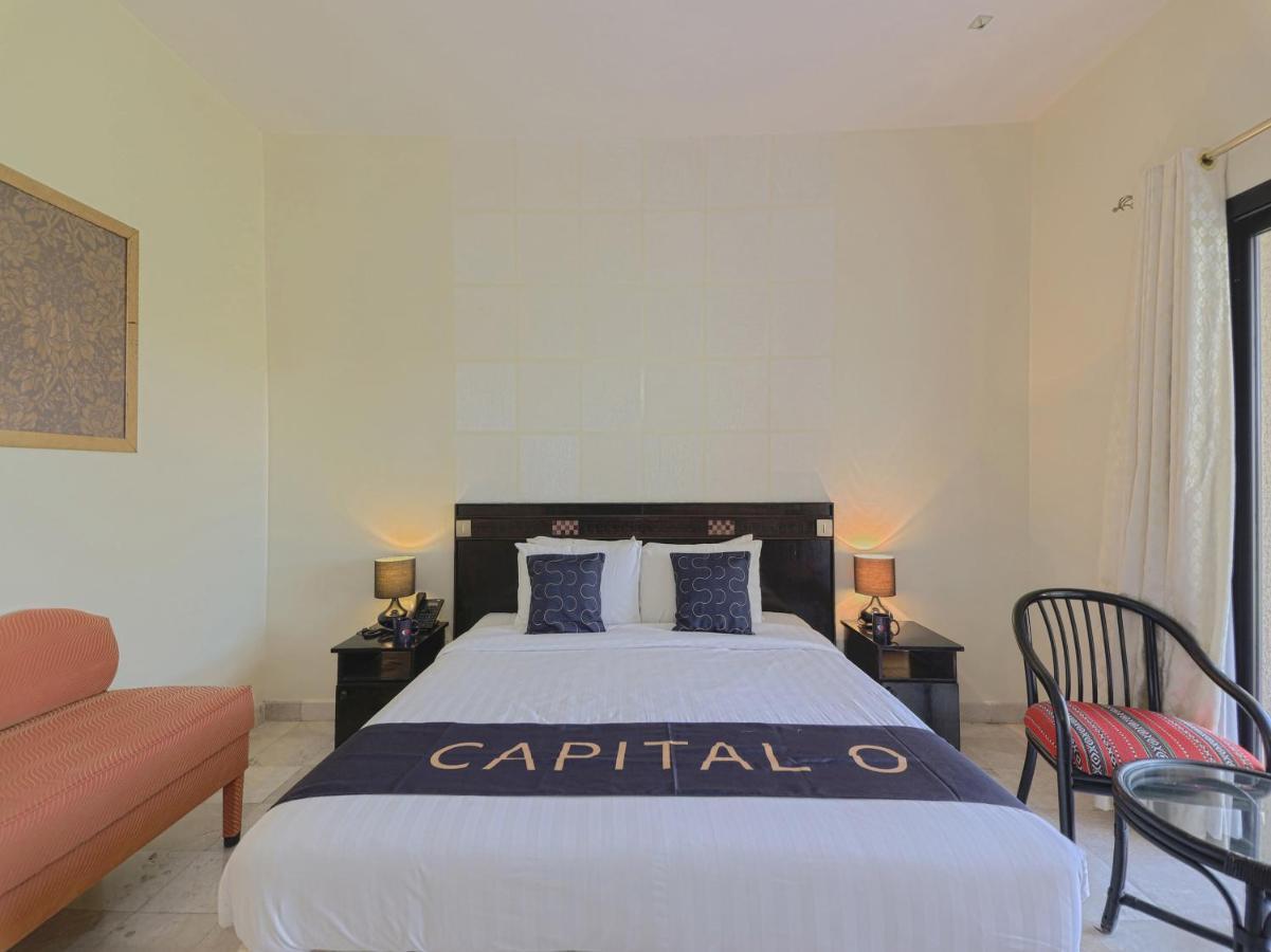 بركة Capital O133 Al Sawadi Beach Resort & Spa المظهر الخارجي الصورة