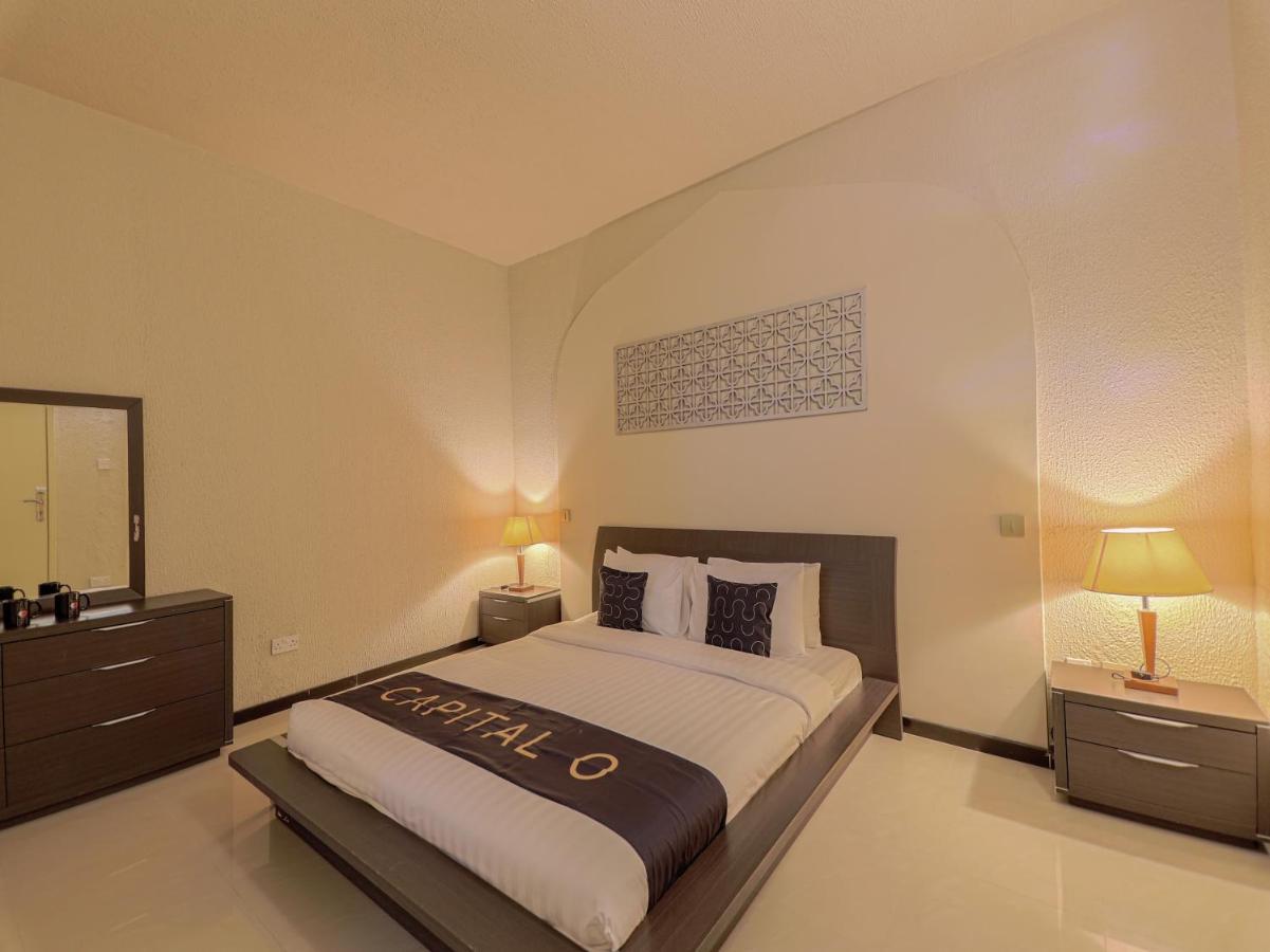 بركة Capital O133 Al Sawadi Beach Resort & Spa المظهر الخارجي الصورة
